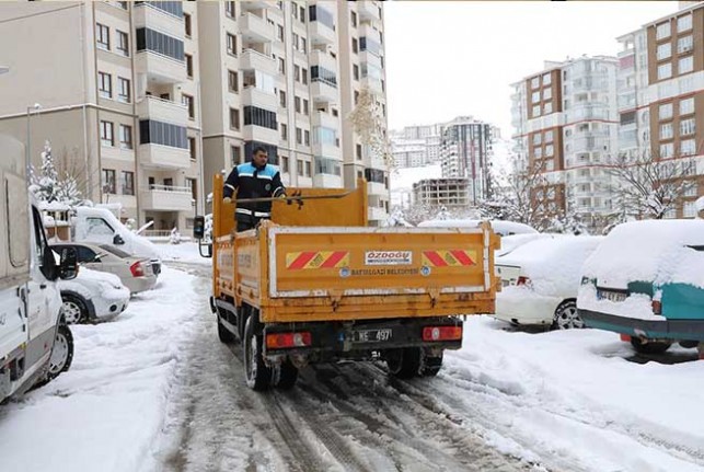 Battalgazi’de Başarılı Karla Mücadele Çalışması