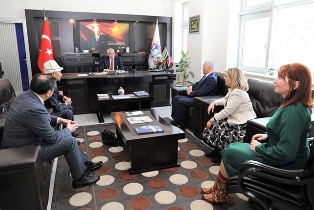 Kırgızistan Heyetinden Başkan Güder’e Kardeşlik Ziyareti