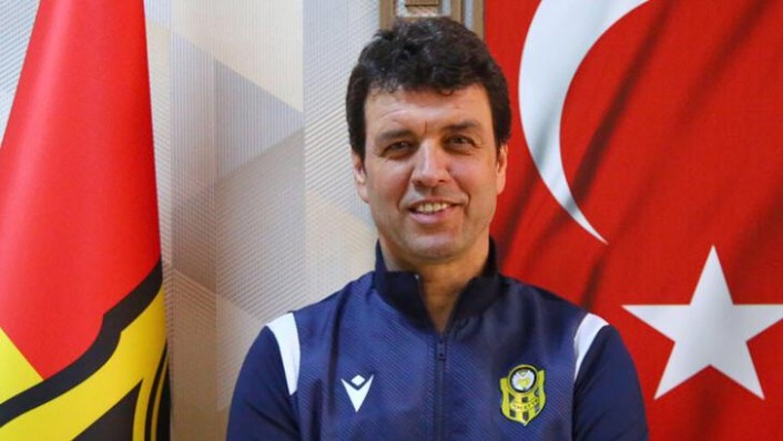 YMS'de Teknik Patron Cihat Arslan i