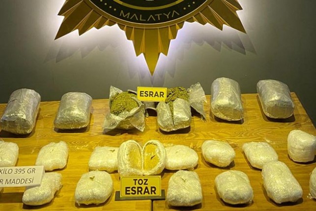 Yolcu otobüsünde 29 kilo  esrar ele geçirildi