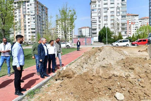 Yeşilyurt Belediyesi, Yeni Yaşam Alanlarıyla Mahallelerin Prestijini Artırıyor