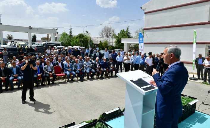 Yeşilyurt Belediyesinden çiftçilere ve tarımsal üretime dev bir destek daha!