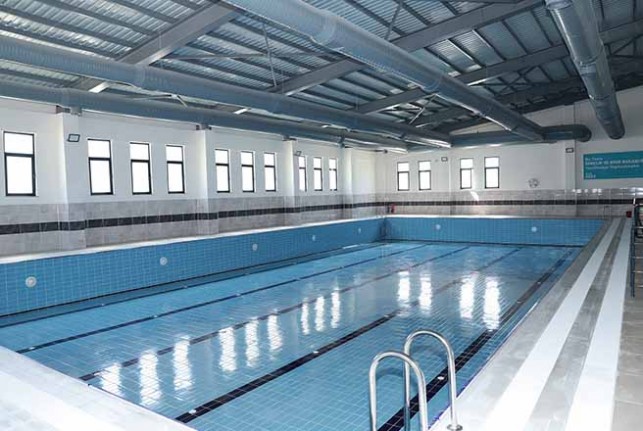 Battalgazi’deki Yarı Olimpik Havuz Açılış İçin Gün Sayıyor