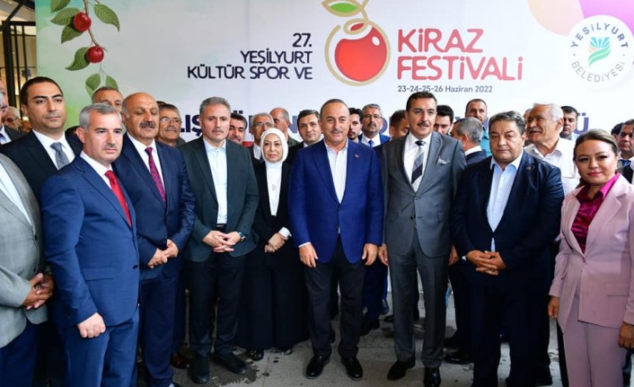 Bakan Çavuşoğlu, 'Kiraz Festivali Hâyırlı Uğurlu Olsun'