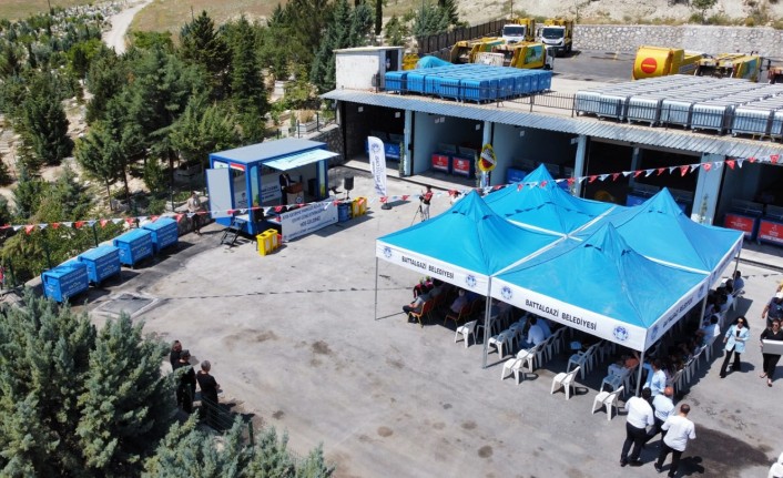 Battalgazi’deki İlk Atık Getirme Merkezi Hizmete Açıldı