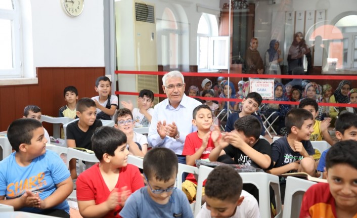 Başkan Güder, Yaz Kur'an Kursu Öğrencilerini Ziyaret Etti