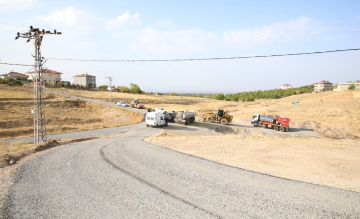 Başkan Güder, Hatunsuyu’ndaki Ulaşım Yatırımlarını İnceledi