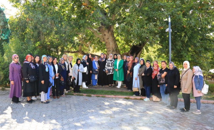 STK’ların Kadın Temsilcileri Battalgazi’deki Hizmet Alanlarını Gezdiler