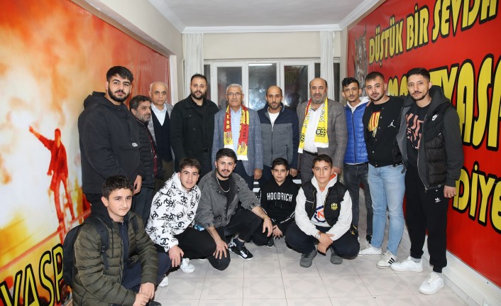 Malatyaspor Taraftarlardan Başkan Güder’e Coşkulu Karşılama