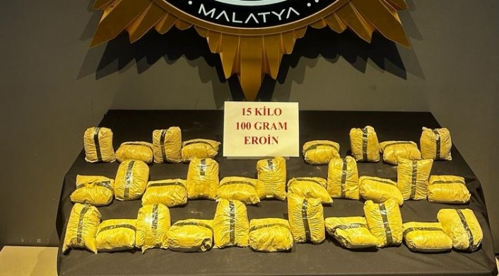 15 kilo esrar ele geçirildi