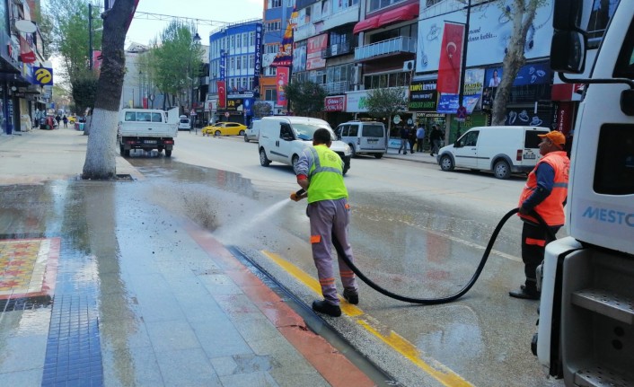 Dezenfeksiyon ve haşere ile mücadele  Çalışmalarına hız verildi