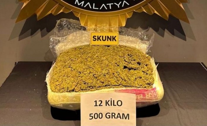 Yolcu otobüsünde 12 kilogram uyuşturucu madde ele geçirildi