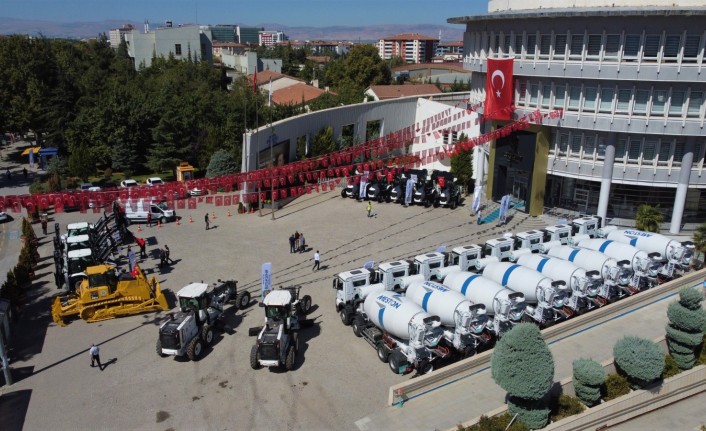 Malatya Büyükşehir Belediyesi araç filosunu güçlendiriyor
