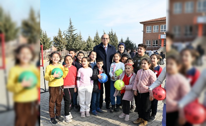 Başkan Geçit, ‘Spor İstasyonları’ Örnek Bir Projedir'
