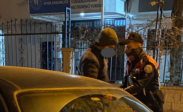 Okul ve Yurt Çevrelerinde Denetimler Aralıksız Devam Ediyor