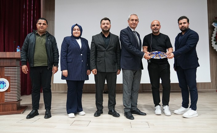 Battalgazi'de 'Güç Senin İçinde' konulu sınav motivasyon söyleşisi