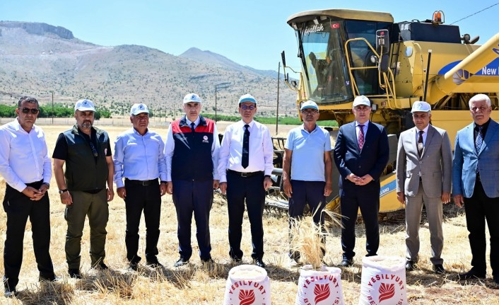 Hasadı Yapılan Arpalar, Çiftçilere Ücretsiz Dağıtılacak!