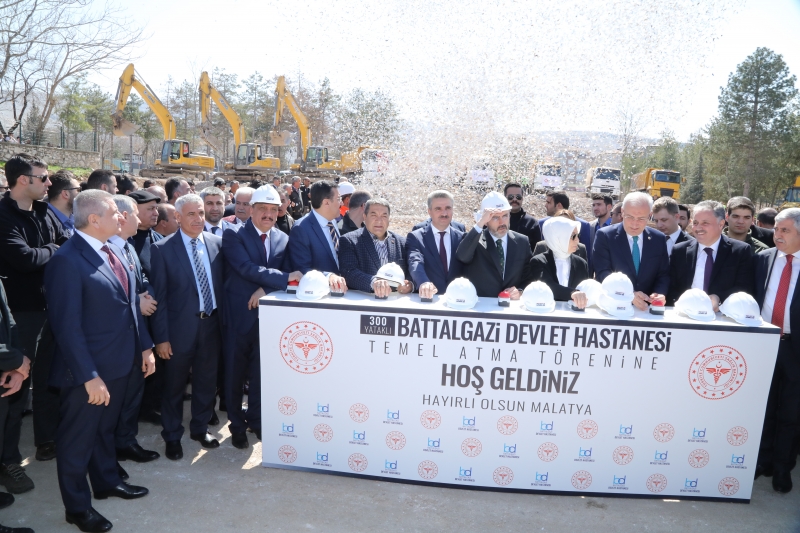 300 Yataklı Battalgazi Devlet Hastanesi'nin Temel Atma Töreni Gerçekleşti