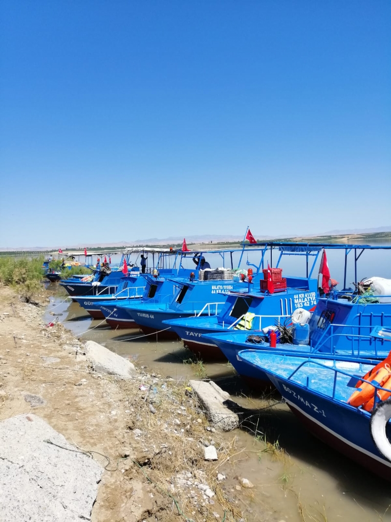 Balıkçı Teknesi Denetimini Büyükşehir Belediyesi Yapıyor