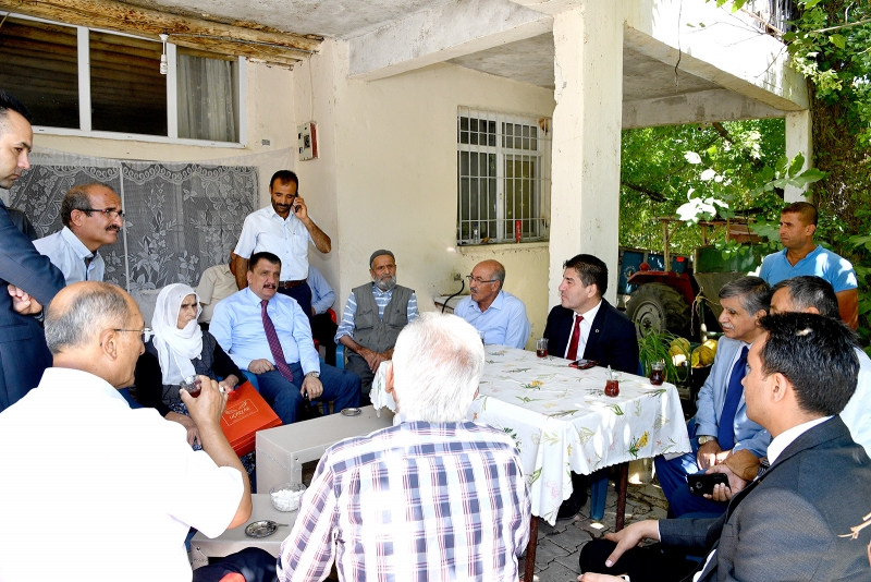 Başkan Gürkan, Akçadağ İlçesi Aydınlar mahallesini ziyaret etti