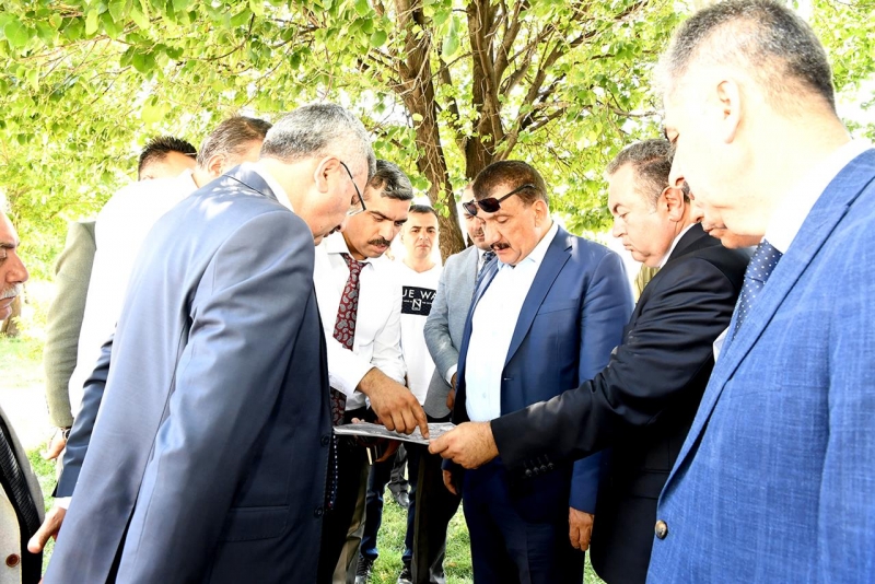 Başkan Gürkan, Mişmişpark Alanında İncelemelerde Bulundu