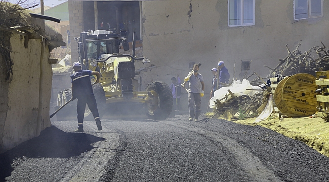 Battalgazi'den Bahri’ya Sıcak Asfalt