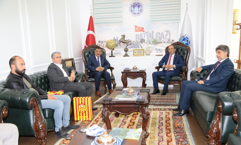 EYMS Kulüp Başkanı Adil Gevrek, Başkan Gürkan'ı Ziyaret Etti