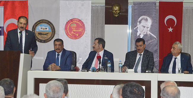 “FETÖ’nün Yerini Doldurmak İsteyen Büyük Gruplar Var”