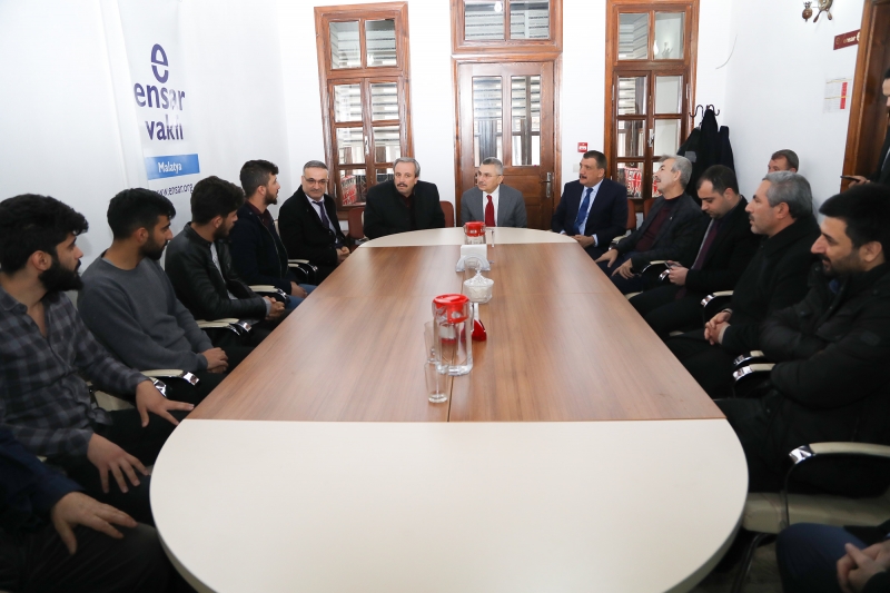 Gülle ve Başkan Gürkan, Ensar Vakfını Ziyaret Etti