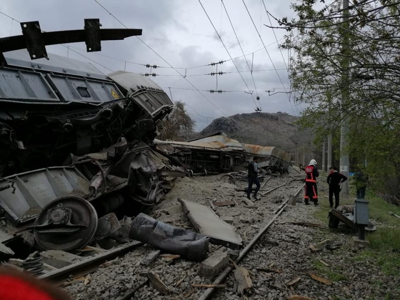 Hekimhan'da Tren Kazası... Olası Facia Önlendi