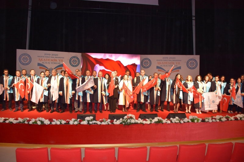 Malatya Turgut Özal Üniversitesi’nin (MTÜ) 2019-2020 akademik yılı açılış töreni yapıldı. 
