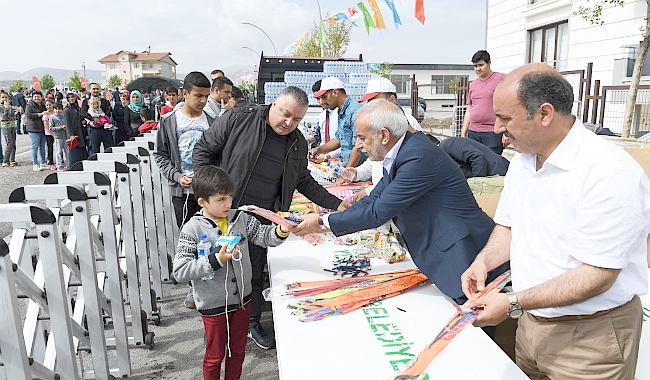 Sokak Oyunları ve Uçurtma Şenliklerinin Beşincisi Yapıldı