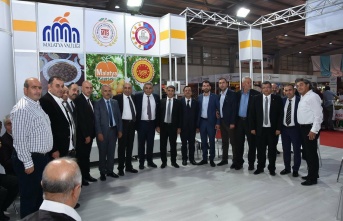 Sadıkoğlu, 2019 Gıda ve Yöresel Lezzetler Fuarı’nı Gezdi