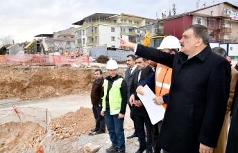 Başkan Gürkan, Battalgazi Devlet Hastanesi inşaat alanında incelemelerde bulundu