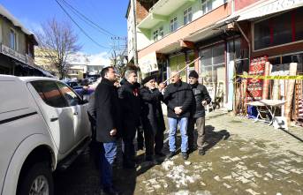 Vali Baruş, Pütürge ve Doğanyol'da Deprem Bilgilendirme Toplantısı Düzenledi