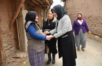 Yıldız Güder'den Depremzedelere Destek Ziyareti