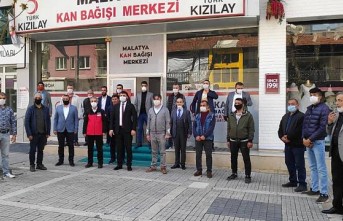 Başkan Samanlı ve İl Yönetimi kan bağışında bulundu