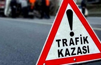Malatya'da Kaza! Otomobil Refüje Çarparak Durabildi