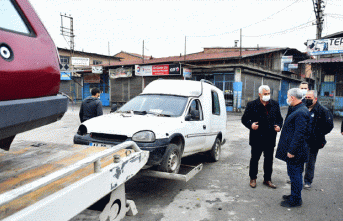 Yeşilyurt'ta Hurda Araçlar Kaldırılıyor