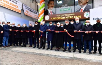 Çavuşoğlu Kitap Kafe, kitapseverlerin hizmetine sunuldu