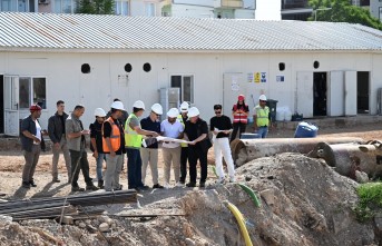 Vali Yavuz, Pazar Mesaisinde İnşaat Denetimlerine Devam Ediyor