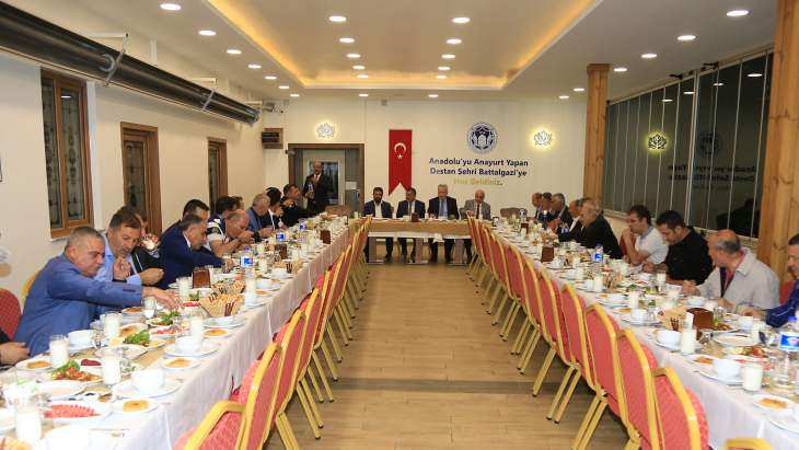 Başkan Gürkan, Birim Amirleri İle İftar Yemeğinde