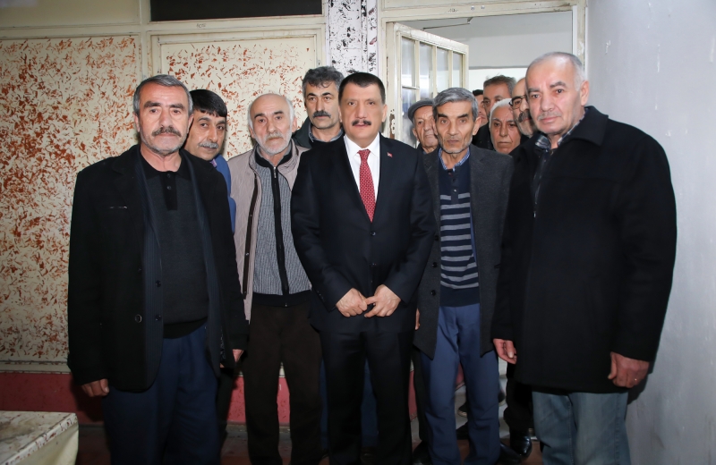 Başkan Gürkan'dan Hekimhanlılar Derneğine Ziyaret