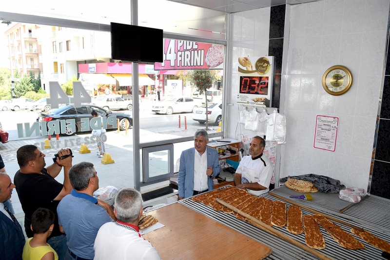 Büyükşehir Belediyesi'nden ‘Gönül Ekmek’ Projesi'