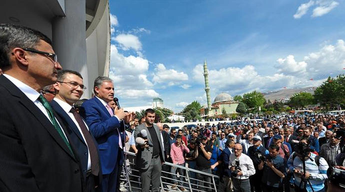 Çakır, Alkışlarla Uğurlandı!