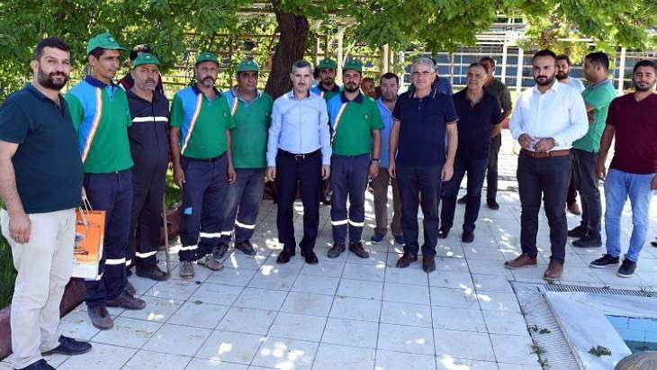 Çınar, Personelin Bayramını Kutladı
