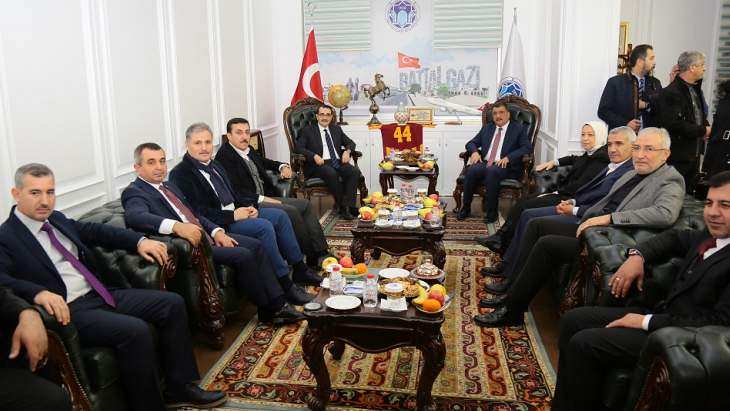 Enerji Ve Tabii Kaynaklar Bakanı Dönmez, Başkan Gürkan’ı Ziyaret Etti
