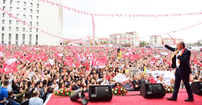 Muharrem İnce Malatya'da Erdoğan'a Yüklendi