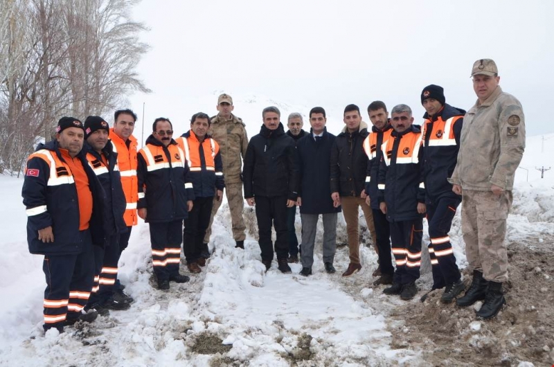 Vali Baruş, Karayolları Bakım Evlerini Ziyaret Etti