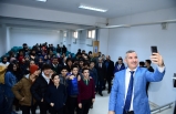 Başkan Çınar, Gençlerle Biraraya Gelerak Sohbet Etti